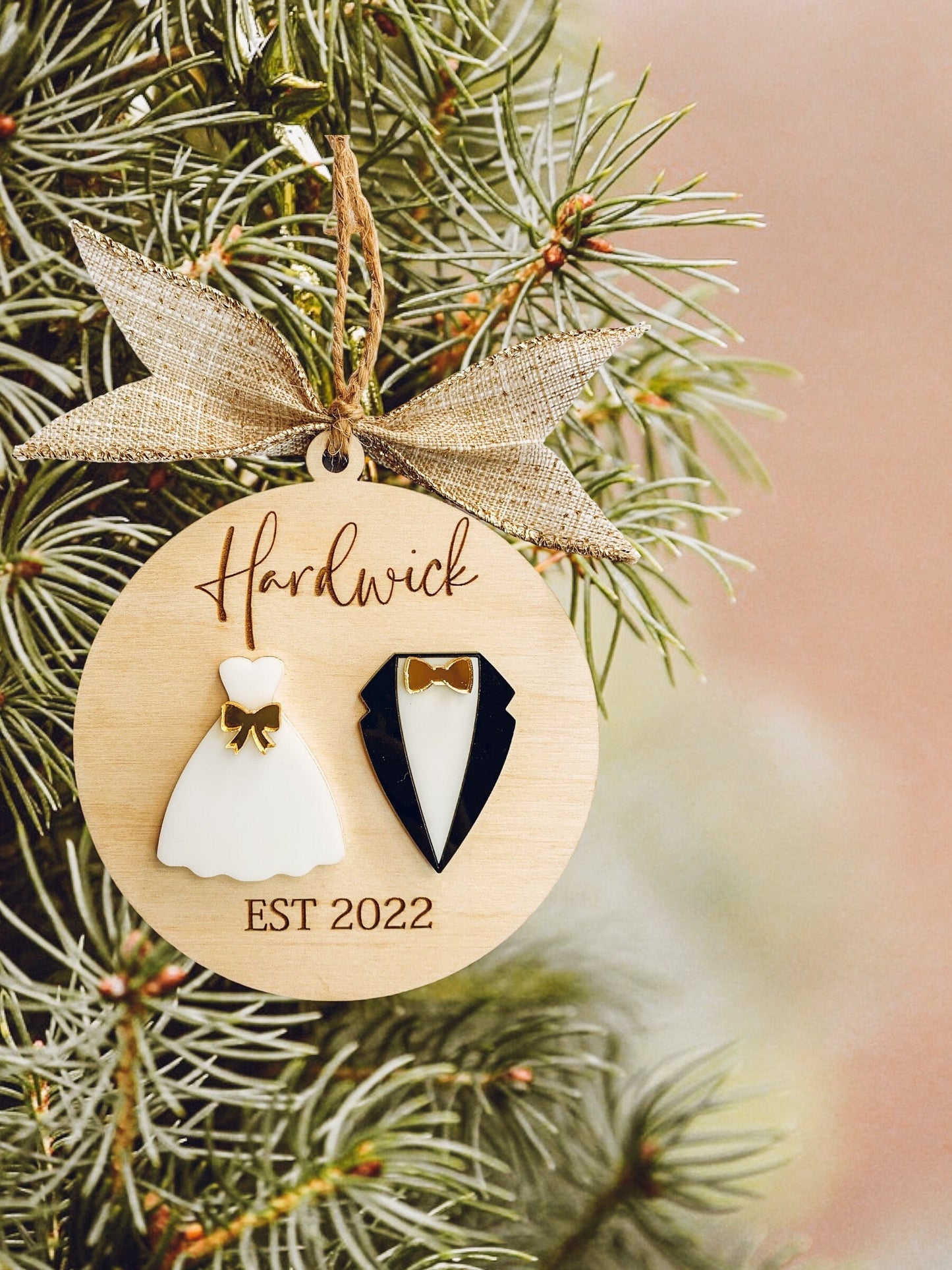 Wedding Christmas Ornament, Wedding Ornament, Mr and Mrs Ornament, First Wedding Ornament, Newlywed Christmas Gift, Couples Wedding Gift