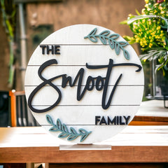 Personalized Family Name Sign, Door Hanger, Personalized Door Wreath
